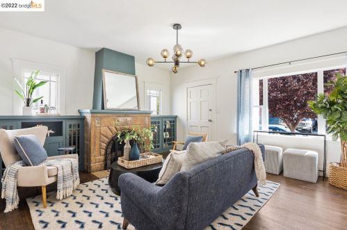 1247 Burnett St, Berkeley CA 94702-2436 exterior