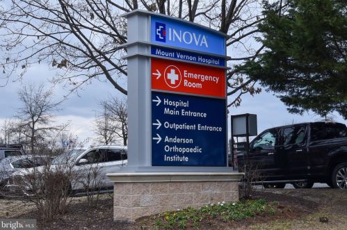 3875 El Camino Pl, Alexandria VA 22309-1446 exterior