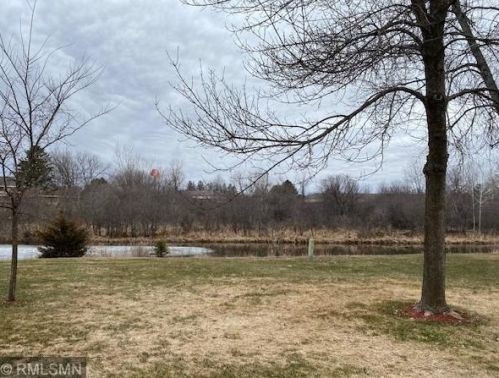 1001 Fairway Dr, Princeton MN 55371-2243 exterior