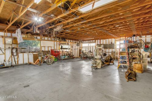 8622 40 Dr, Phoenix AZ 85019-1206 exterior