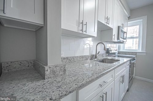 135 56 St, Philadelphia PA 19131-1310 exterior