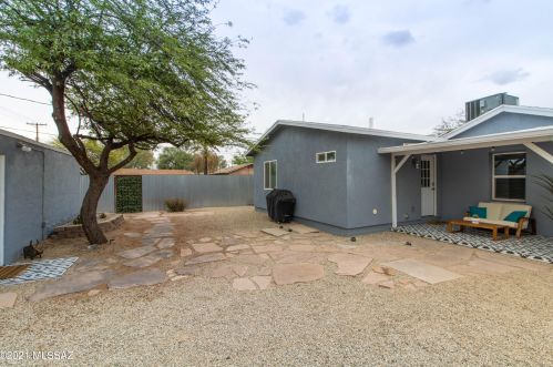 3955 2 St, Tucson AZ 85719-4926 exterior