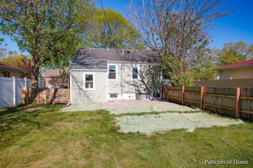 774 Michigan St, Elmhurst IL  60126-1739 exterior