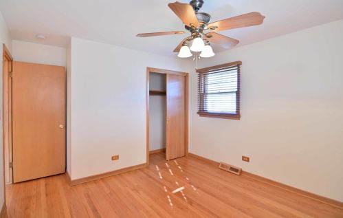 2716 Florida Ave, Waukegan IL 60087-4536 exterior