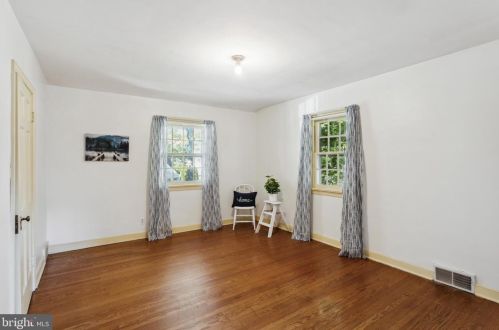 23 Cedarbrook Rd, Ardmore PA 19003-1618 exterior