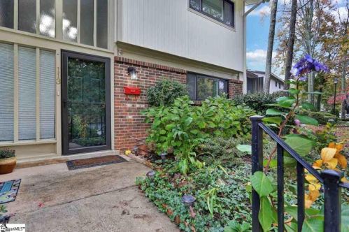 113 Briarview Cir, Greenville, SC 29615-2171