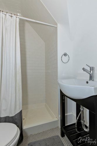 325 Douglas Ave, Bull Valley IL 60014 exterior