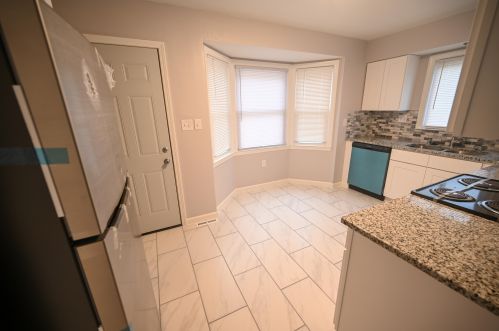 7925 Townsend St, Milwaukee WI  53222-3830 exterior