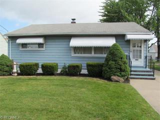 16010 Bowfin Blvd, Cleveland OH  44142-2205 exterior