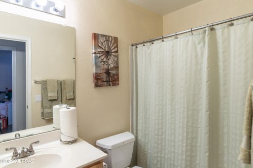 8885 Majestic Mountain Dr, Tucson AZ 85742-4503 exterior