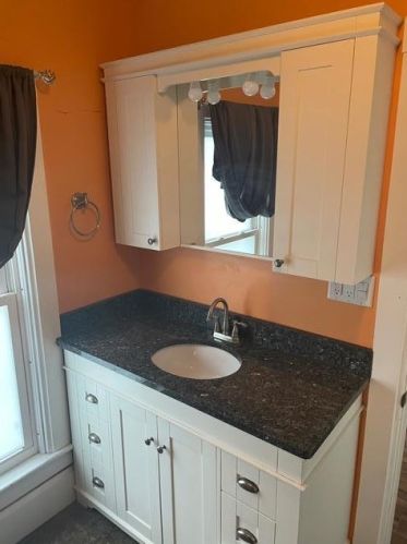 428 5 St, Manitowoc WI 54220-6807 exterior