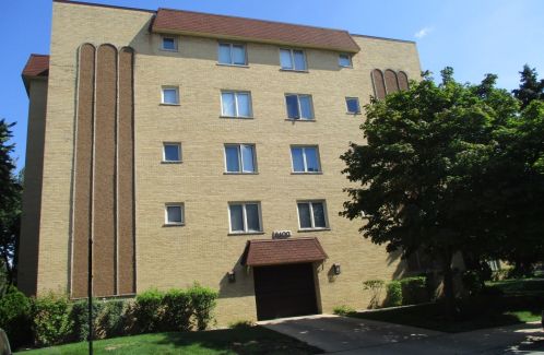 6400 Belle Plaine Ave, Chicago IL 60634-1460 exterior