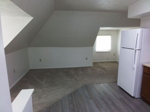 802 12th St, New Brighton, PA 15066-1660