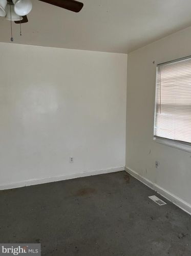 441 Valley Ave, Washington, DC 20032-3719