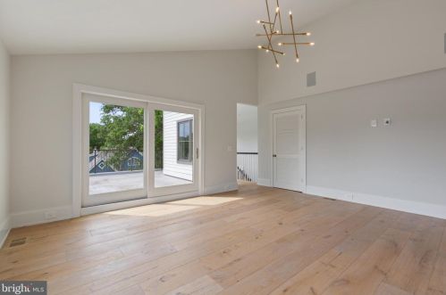 4929 Sherier Pl, Washington DC  20016-3319 exterior