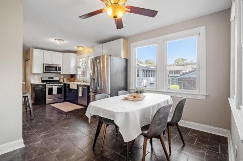 7742 Rannells Ave, Saint Louis MO 63143-1922 exterior