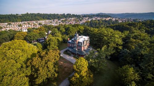 5501 Elgin St, Pittsburgh PA 15206-1432 exterior