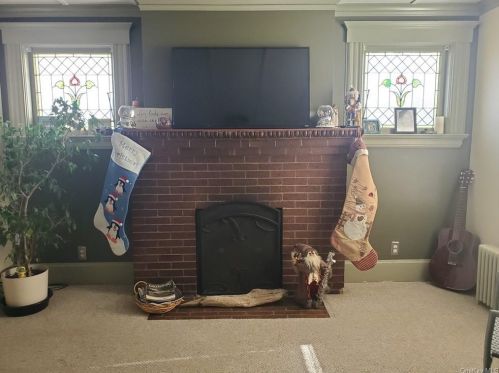 6 Albert St, Middletown NY 10940-3904 exterior