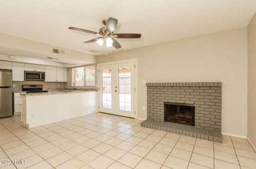 18819 13th Ave, Phoenix AZ  85027-5503 exterior