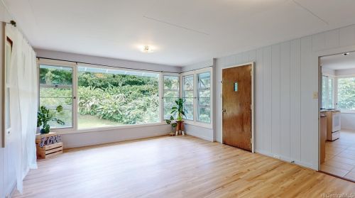 3680 Alani Dr, Honolulu HI 96822-1404 exterior