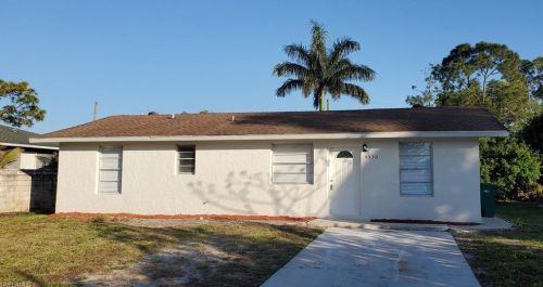 5330 Mitchell St, Naples, FL 34113-7869
