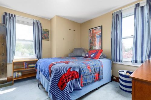 406 Good Ln, Pittsburgh PA 15237-2249 exterior