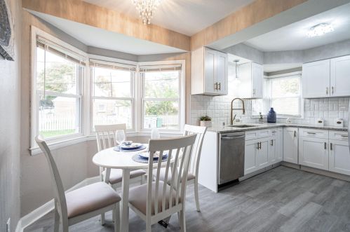 4210 Congress St, Milwaukee WI  53209-5836 exterior