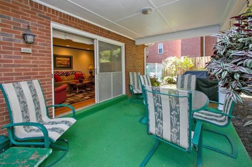 244 Penhurst Dr, Pittsburgh PA 15235-5321 exterior