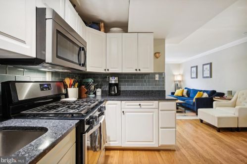 625 Alfred St, Alexandria VA  22314-1822 exterior