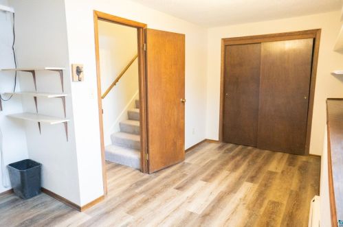 5956 Rose Rd, Duluth MN 55810-9734 exterior