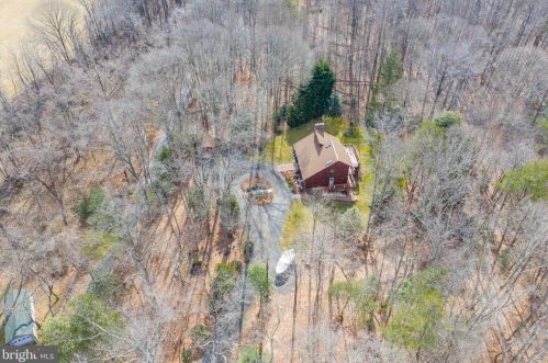 6251 Stephen Reid Rd, Huntingtown MD 20639-8942 exterior