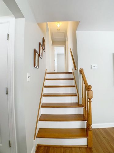 8639 Tripp Ave, Chicago IL 60652-2247 exterior