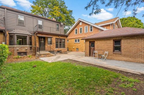 439 Oklahoma Ave, Milwaukee WI 53207-3076 exterior