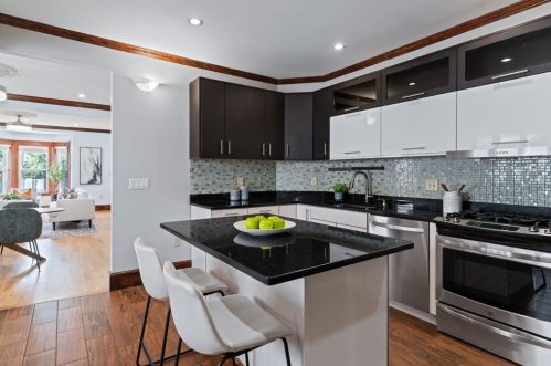 78 Hbr Vw St, Boston MA exterior