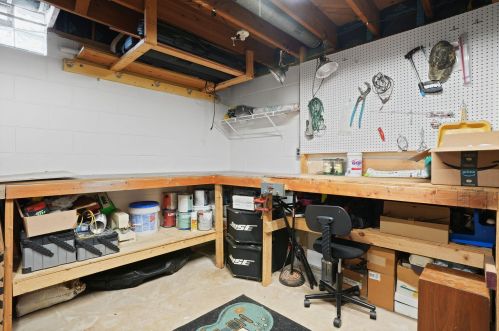 7925 Holt Ave, Milwaukee WI 53219-3845 exterior