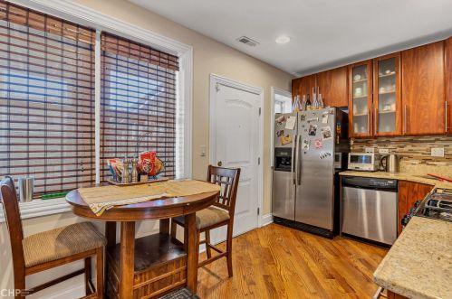 3525 Belmont Ave, Chicago, IL 60618-5445