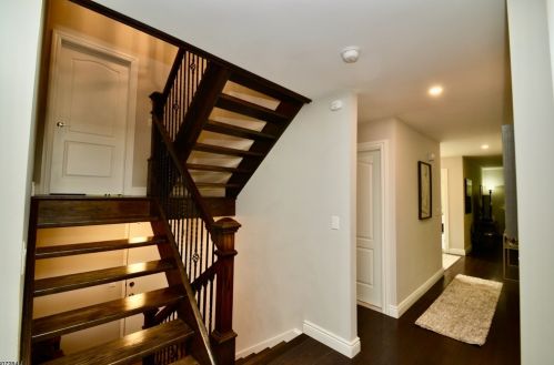 150 Alpine Trl, Sparta NJ  07871-1406 exterior