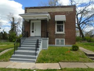 1468 Shawmut Pl, Saint Louis MO  63112-3919 exterior