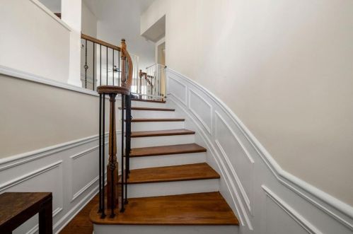 2830 Loftview Sq, Atlanta, GA 30339-4929