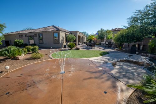 8499 National Dr, Tucson AZ 85742-8526 exterior