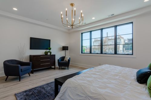 1909 Dayton St, Chicago IL 60614-5028 exterior