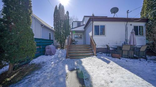 1109 Cook Ave, Saint Paul MN 55106-3323 exterior