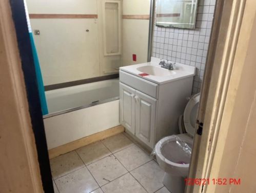 1829 11 Ave, Broadview IL 60153-3112 exterior