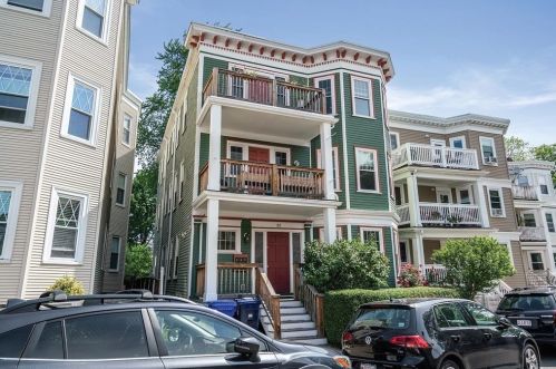 32 Roseclair St, Boston, MA