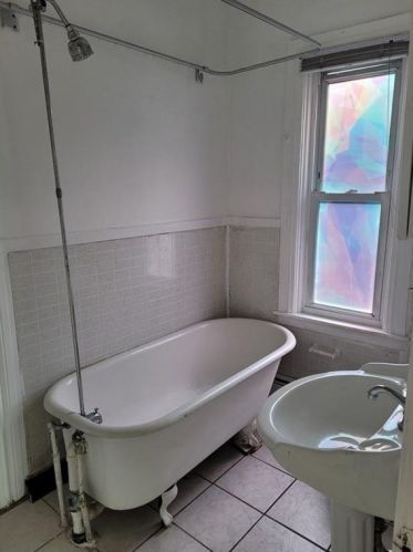 376 Hope St, Providence RI 02906-2651 exterior