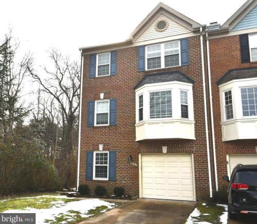 6031 Lands End Ln, Alexandria VA  22315-2669 exterior