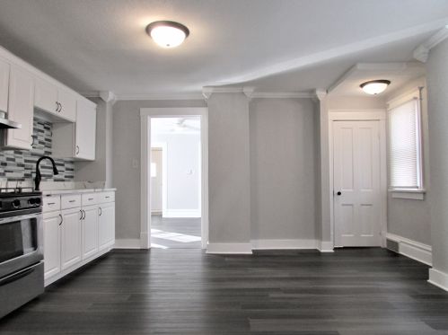 623 Jackson St, Waukegan IL 60085-5444 exterior