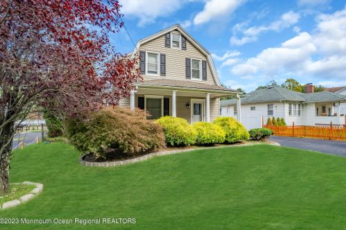 308 Monmouth Rd, West Long Branch NJ 07764-1028 exterior