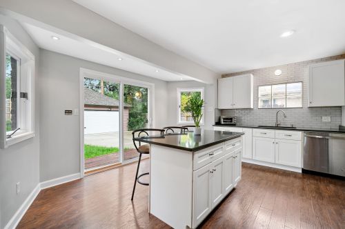 3260 95, Milwaukee WI 53222-3527 exterior