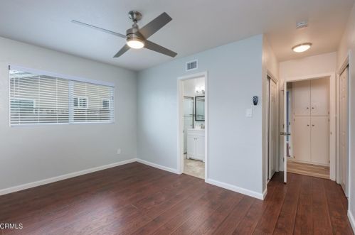 3430 J St, Oxnard CA  93033-6036 exterior